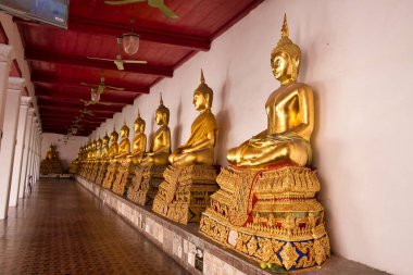 Wat Mahathat Yuwarat tapınağı Bangkok, Tayland.