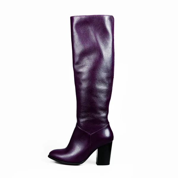 Фиолетовый высокий ботинок изолирован на белом фоне — стоковое фото