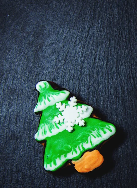 Lebkuchenbaum zu Weihnachten — Stockfoto