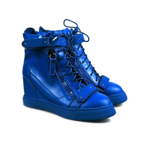 Синій жіноче взуття — стокове фото