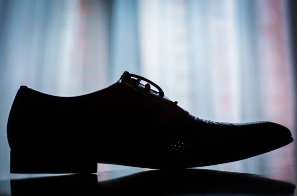 Мода класичне чоловіче коричневе взуття — стокове фото