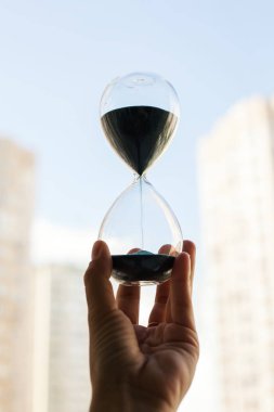 Kum saati kum cam el