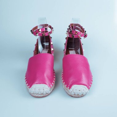 Mavi üzerinde Ayakkabı Yaz pembe