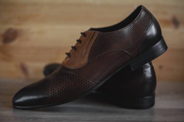 kahverengi deri adam elbise ayakkabı 