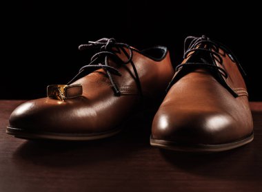 manşet ile erkek ayakkabı 