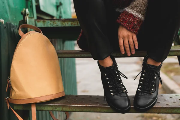 Ropa urbana de moda. Estilo de ropa casual todos los días . — Foto de Stock