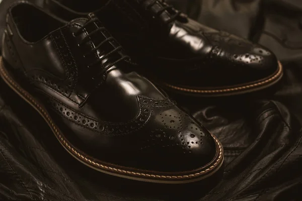 Close up of male Fashion black shoes — Stock Photo, Image