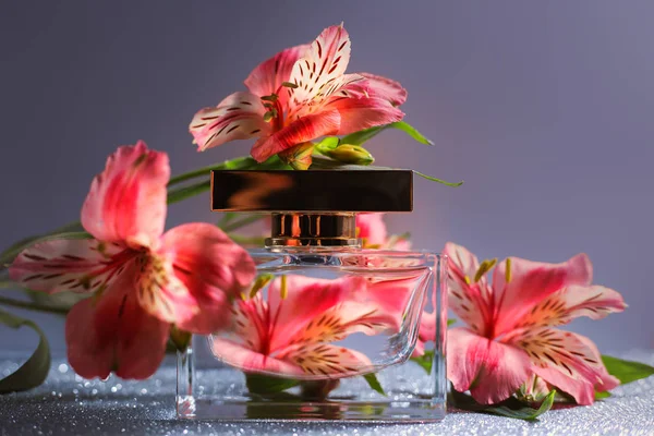 Perfumaria, colecção de fragrâncias — Fotografia de Stock