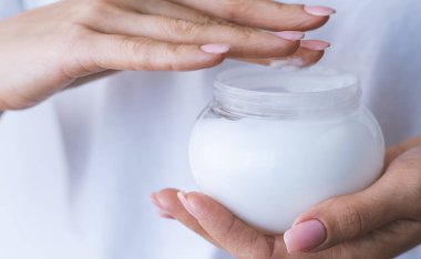 El kremi yakın çekim.