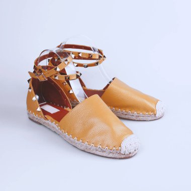 dişi yaz sarı ayakkabıları 