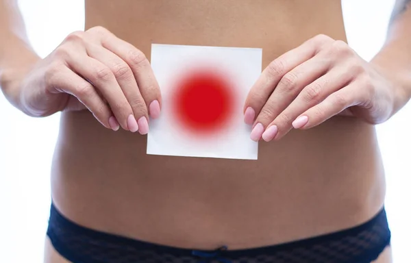 Dolor abdominal femenino — Foto de Stock