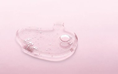 Sıvı jel kozmetik lekesi pembe