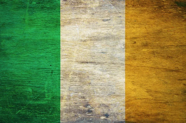 Flaga Irlandii na drewno nieczysty — Zdjęcie stockowe