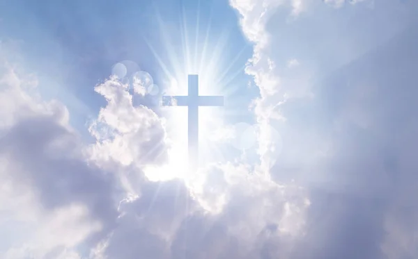 Christian cross appears bright in the sky — Stock Photo, Image