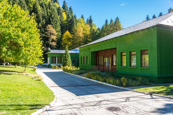 Sonbahar güneşli bir günde Sovyet liderlerinin eski ülkede 