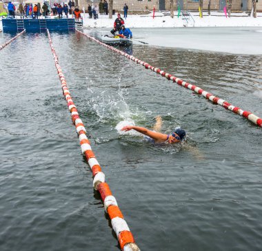 Kışın 4 Kasım 2016 şehir o yüzme yarışmaları