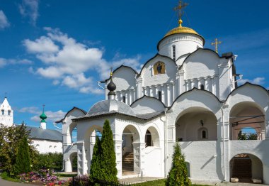 Suzdal şefaat Katedrali. 