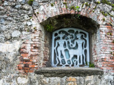 Orijinal metal kafes, Pitsunda, Abhazya. 