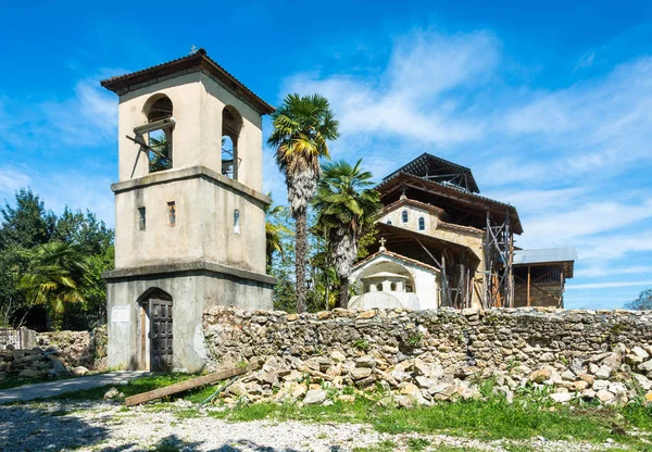 Templo Lykhny, Abjasia . — Foto de Stock