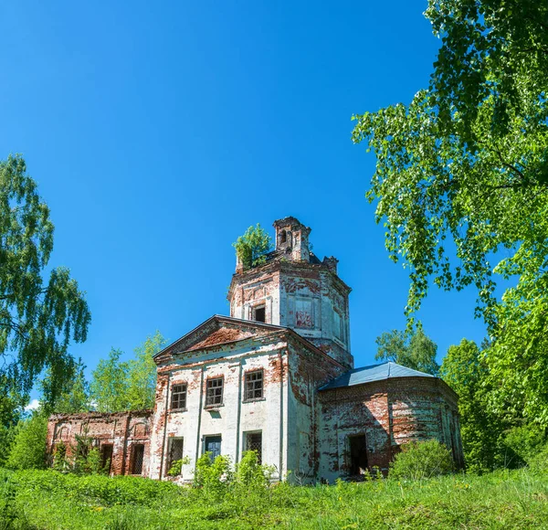 The Church of St. George in the village Egorov, Ivanovo oblast, — Stock Photo, Image