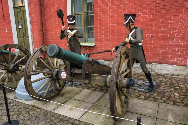 Gun and artillery of the fortress on 29 September 2017, Saint-Pe — Stock Photo, Image