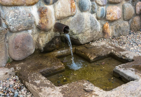 La source sainte de l'icône Tikhvin de la Mère de Dieu, 05 / 02 / — Photo