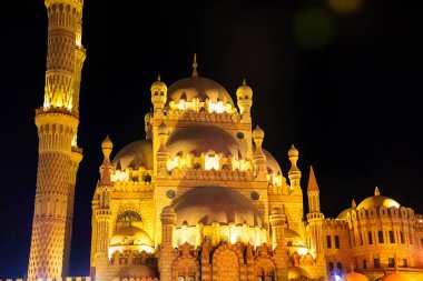  El Sahaba Camii 'nin parlak bir parçası - Eski Pazar' ın bir işareti, Sharm El Sheikh, Mısır