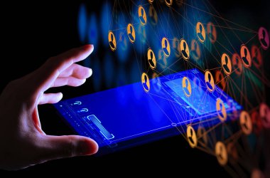 Küresel yapı ağında çalışan iş kolu ve veri alışverişi yeni akıllı telefon Ui ile müşteri bağlantısını değiştirdi.