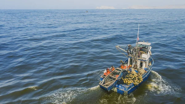 Callao Lima Peru 2020 Pescador Nas Costas Callao 2020 Lima — Fotografia de Stock