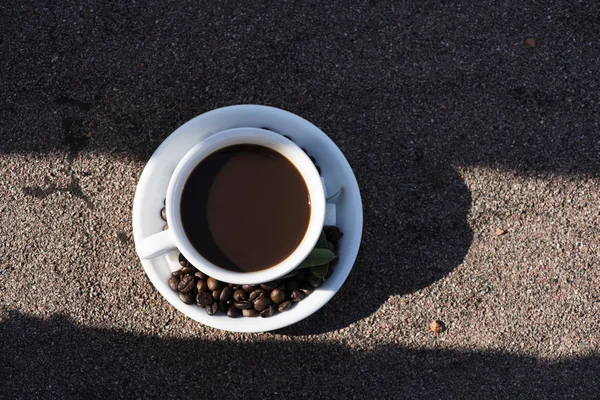 Φλυτζάνι του καφέ, φασόλια καφέ — Φωτογραφία Αρχείου