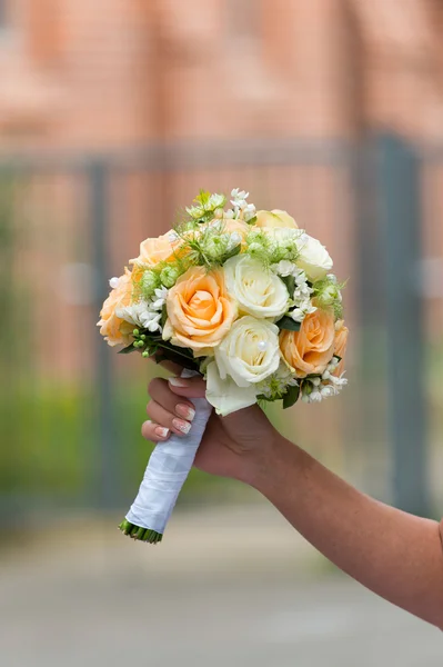 Vackra bröllop rosor bukett — Stockfoto