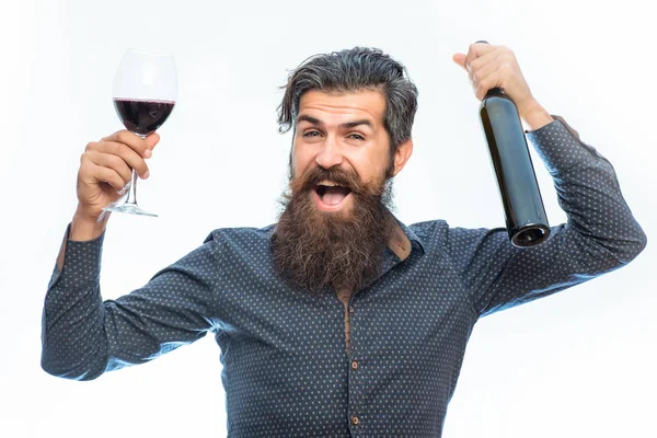 Skäggig man med rött vin — Stockfoto