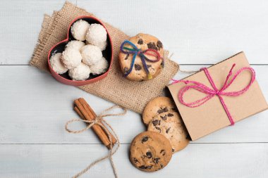 Sevgililer Hediyelik tatlılar