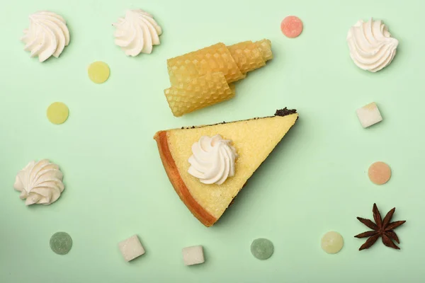 Slice of pie with sweets — Stock Photo, Image