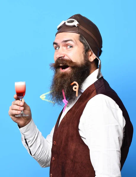 Smiling handsome bearded pilot — Stock Photo, Image