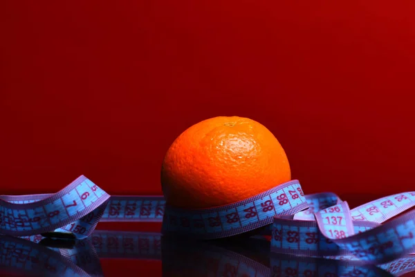 Centimètre autour de l'orange — Photo