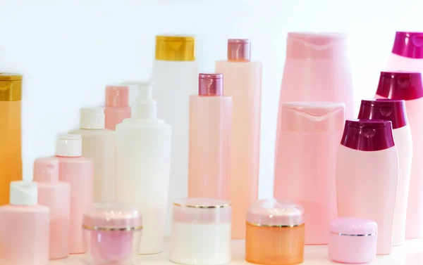 Empty beauty products plastic bottles — Stock Photo, Image