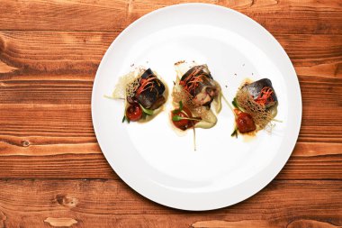 yemek Balık plaka üzerinde