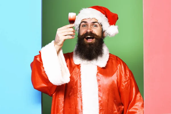 Sonriente barbudo santa claus hombre — Foto de Stock