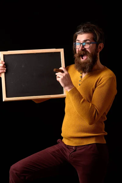 Leende hipster i glasögon — Stockfoto