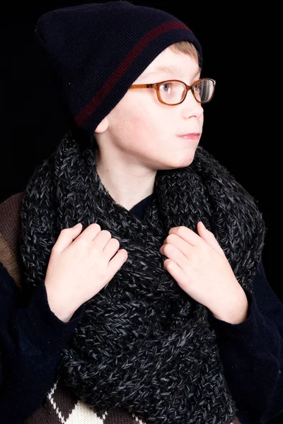 Kleiner Junge Nerd mit Brille — Stockfoto