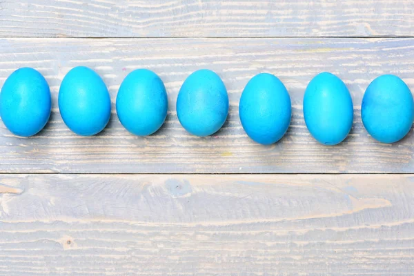 Традиційні яйця, пофарбовані в синій колір — стокове фото