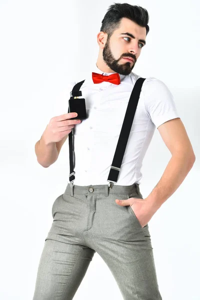 Hombre barbudo, hipster caucásico con bigote y frasco de perfume —  Fotos de Stock