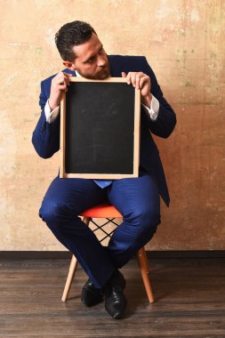 işletme ve eğitim, pazarlama kavramı, rkriz ve iflas