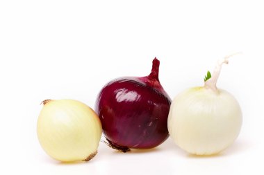 Beyaz, diyet kavramı izole olgun soğan