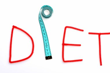 Ölçüm ve kırmızı çizgiler stilize kelime diyet yapmak için bant