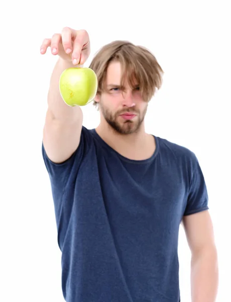 Man met korte baard, zelfverzekerde gezichtsuitdrukking met appelstaart — Stockfoto