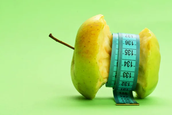 Begreppet hälsosam livsstil, viktkontroll och fettförbränning — Stockfoto