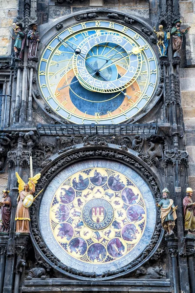 Prag Astronomisk klocka i Gamla stan i Prag — Stockfoto