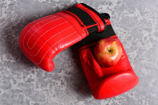 Pelea de boxeo profesional y concepto de dieta. Par de ropa deportiva de boxeo —  Fotos de Stock